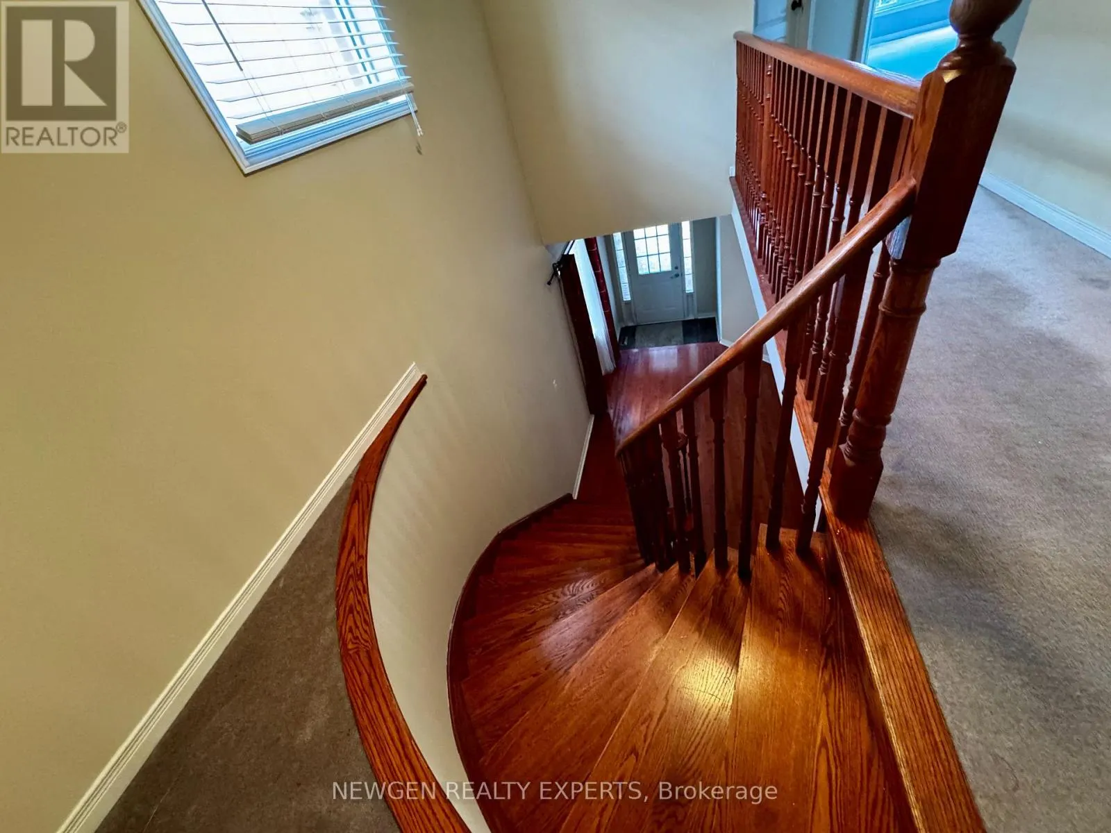 (UPPER LEVEL) - 3217 RESPOND ROAD