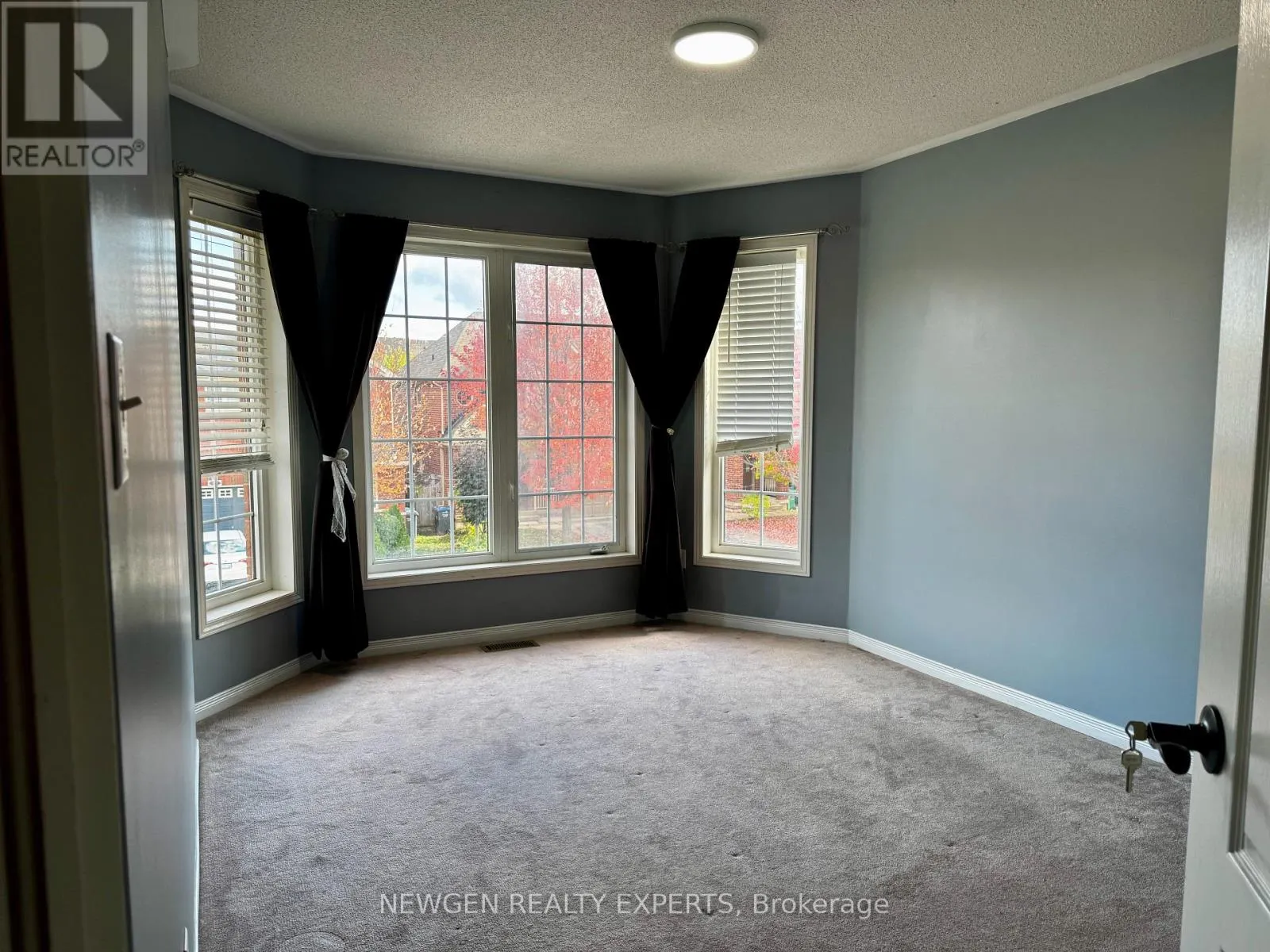 (UPPER LEVEL) - 3217 RESPOND ROAD