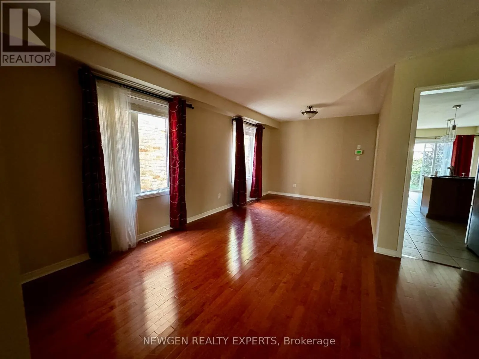 (UPPER LEVEL) - 3217 RESPOND ROAD