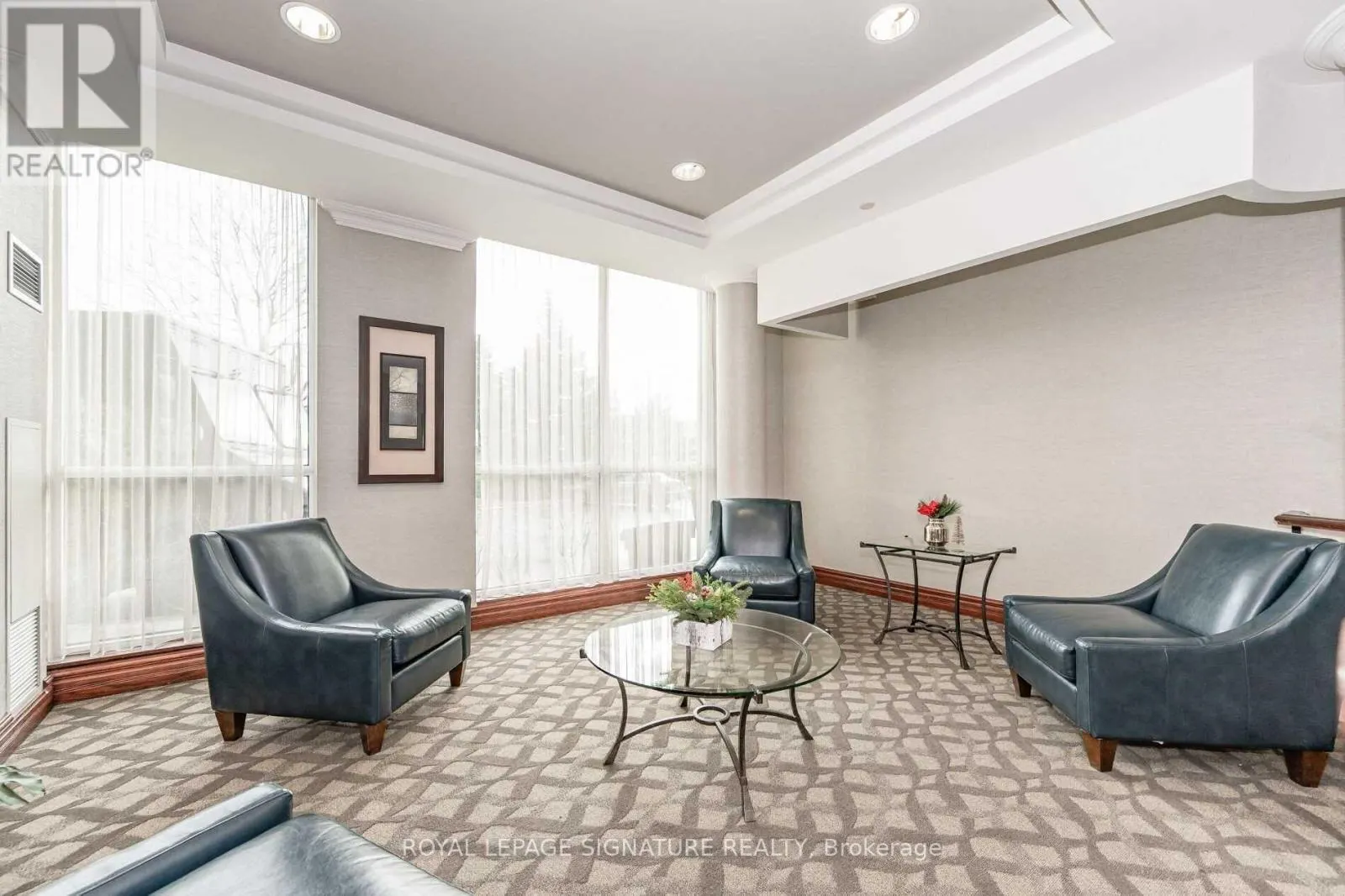 1013 - 2565 ERIN CENTRE BOULEVARD