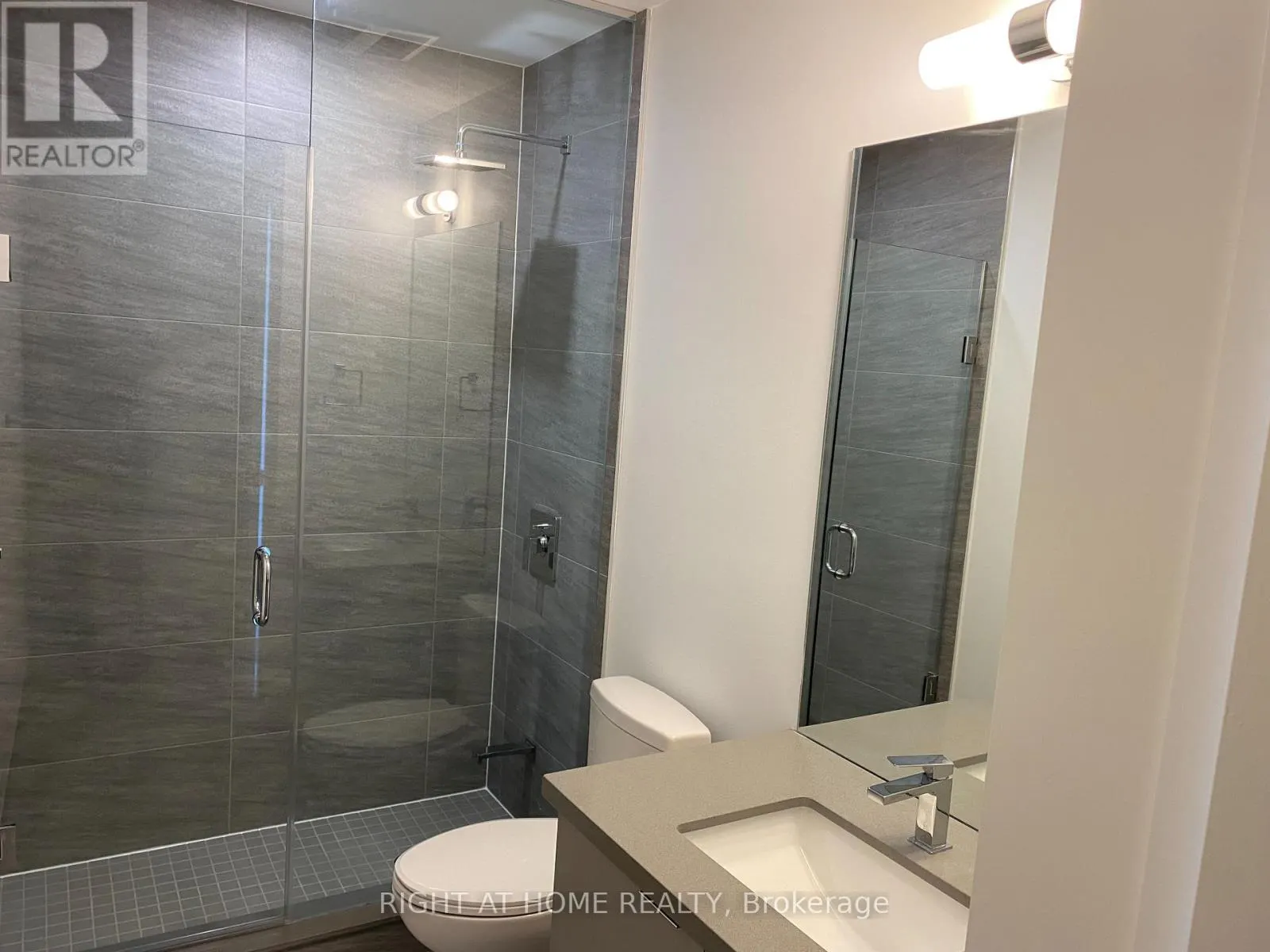 2503 - 297 OAK WALK DRIVE