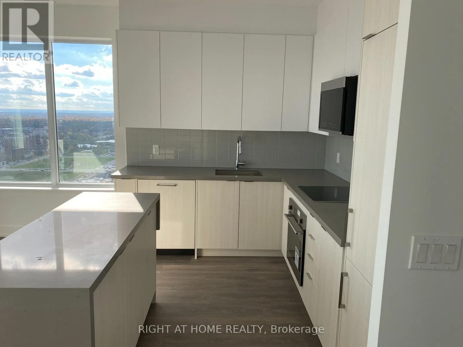 2503 - 297 OAK WALK DRIVE