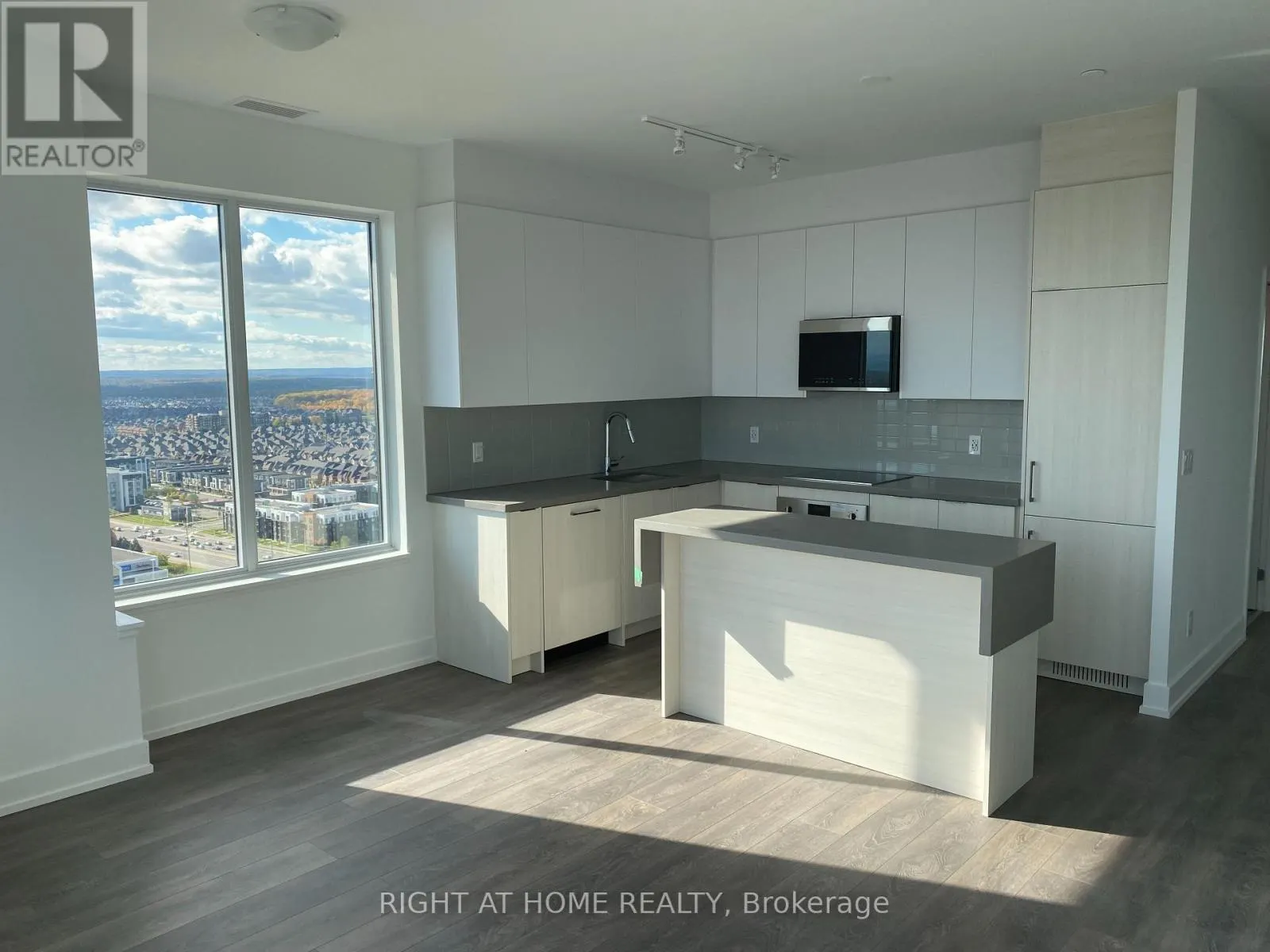 2503 - 297 OAK WALK DRIVE