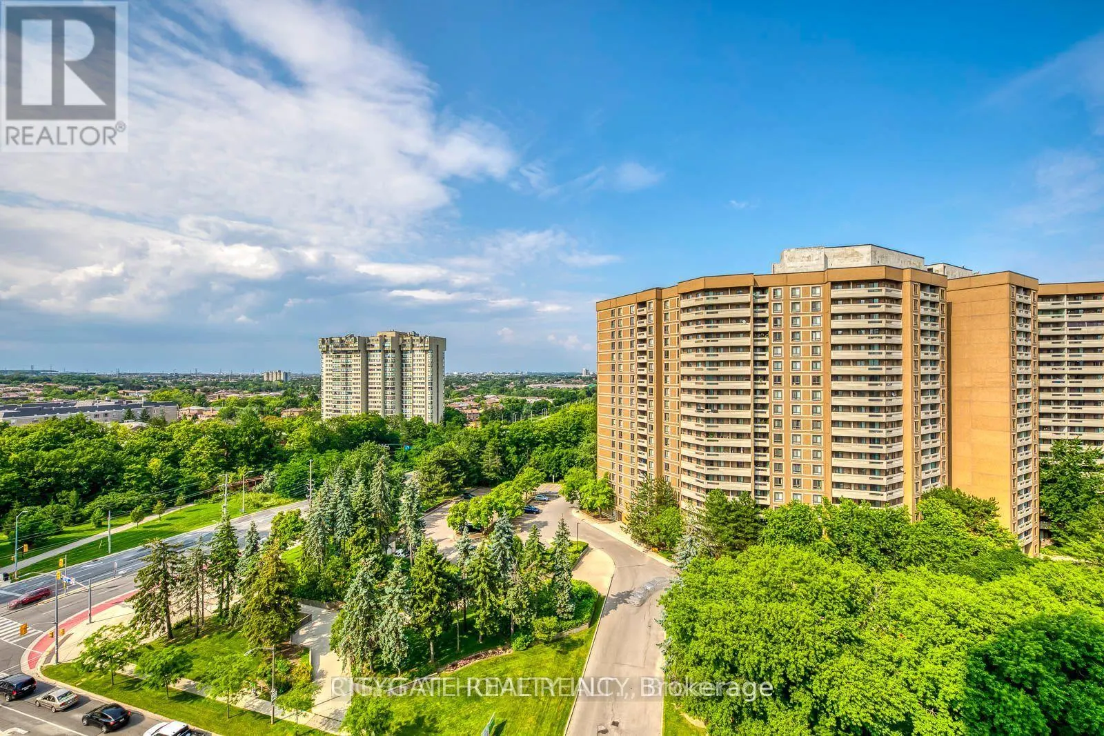 1412 - 3700 KANEFF CRESCENT