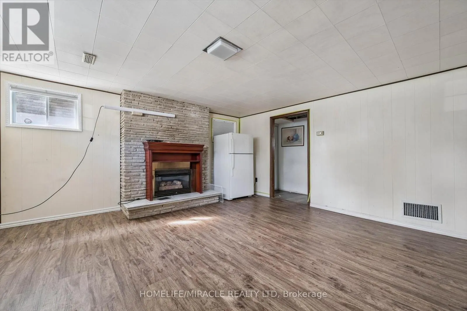 56 ELGIN DRIVE
