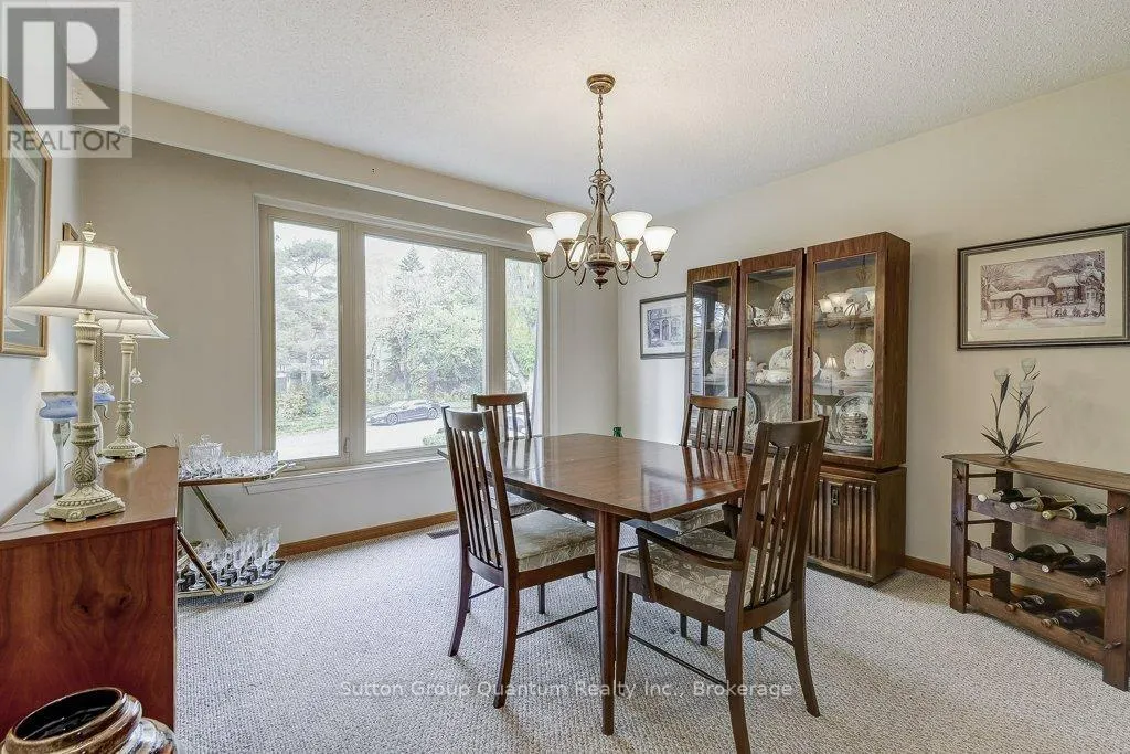 1249 RICHARDS CRESCENT