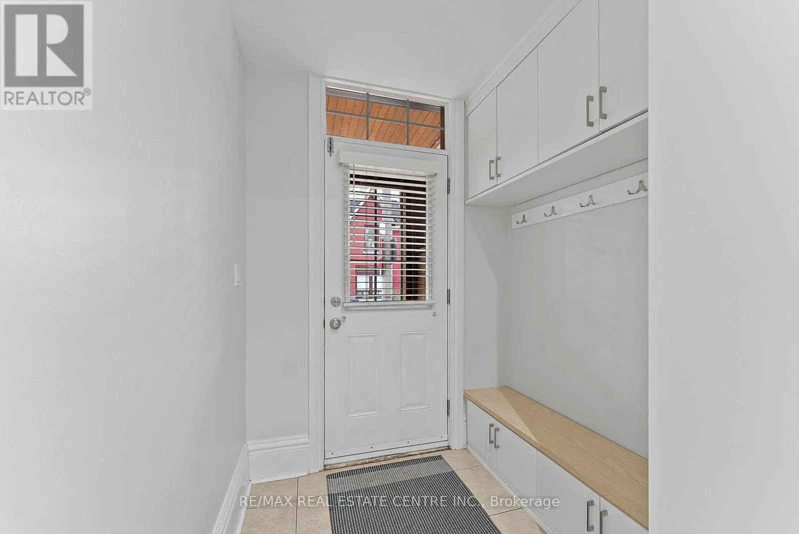 35 MILLER STREET