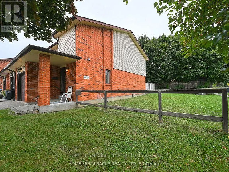 119 - 120 COLLINS CRESCENT