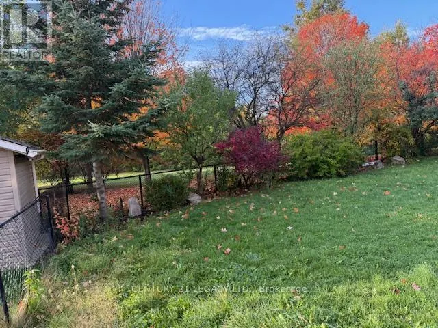(BASEMENT) - 12 COBBLESTONE COURT