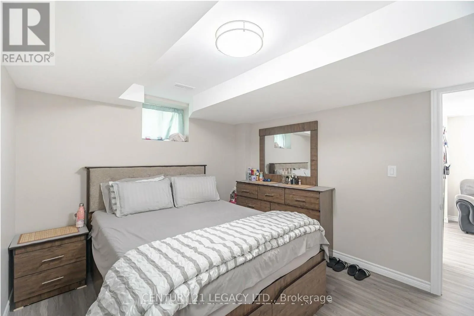 (BASEMENT) - 12 COBBLESTONE COURT