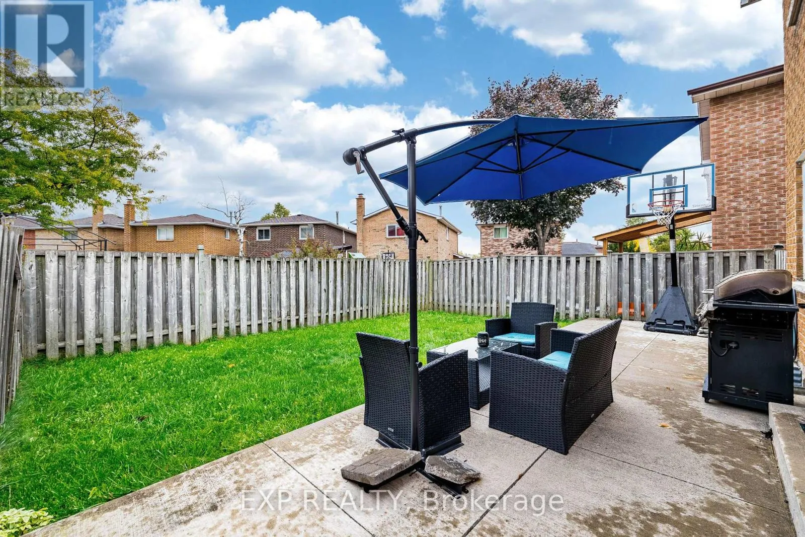 83 WILDERCROFT AVENUE