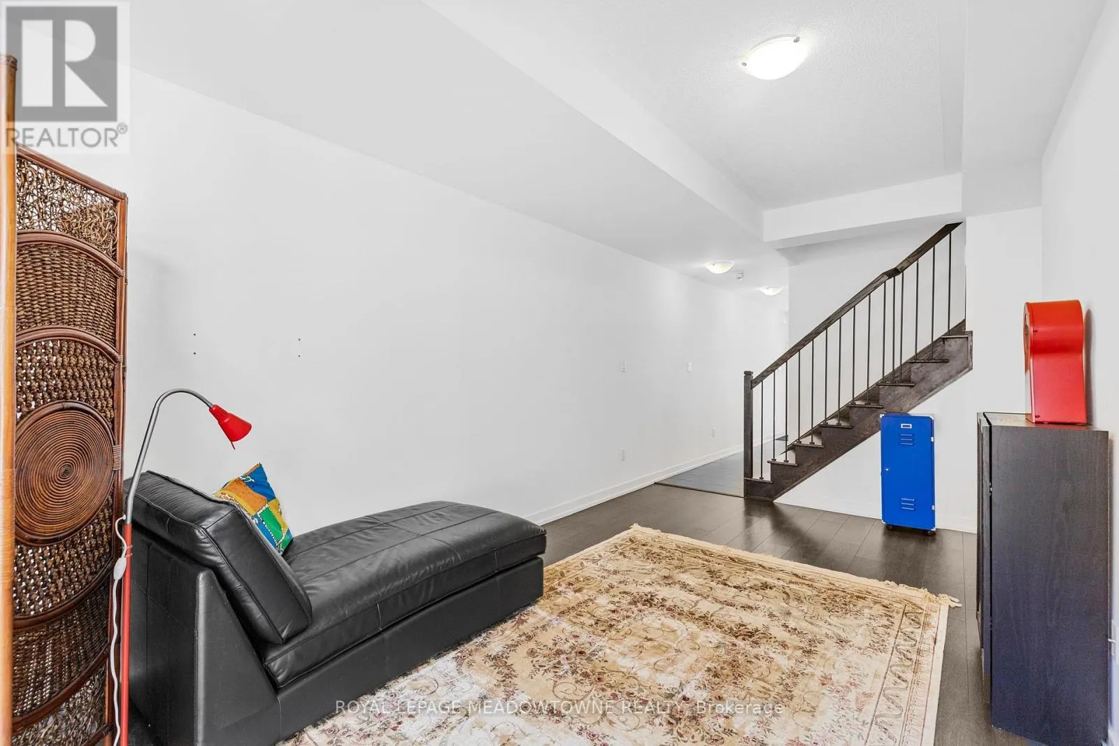 198 SQUIRE CRESCENT
