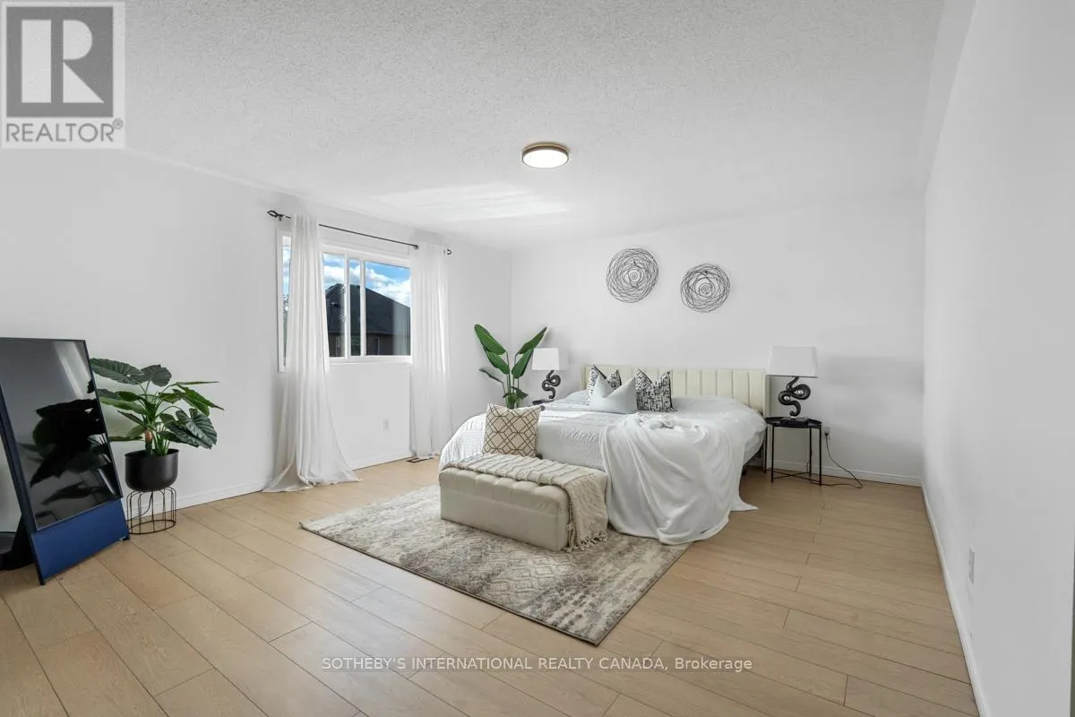 2182 MEADOWGLEN DRIVE