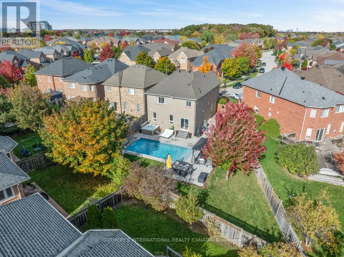 2182 MEADOWGLEN DRIVE