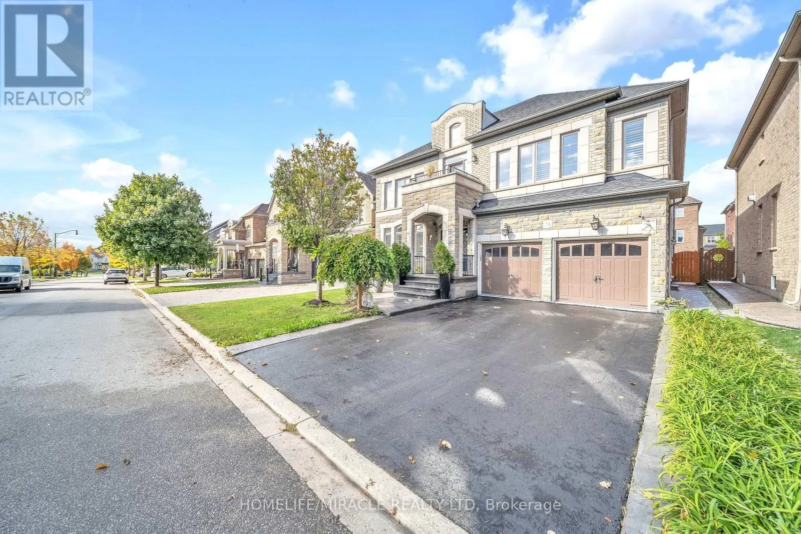 24 HAYWOOD DRIVE