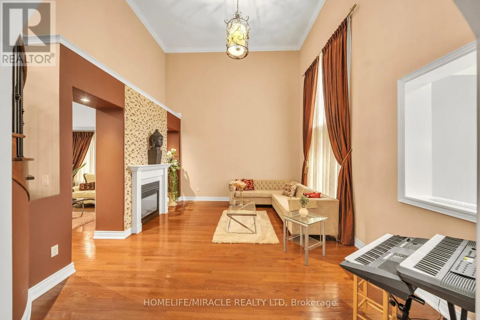 24 HAYWOOD DRIVE