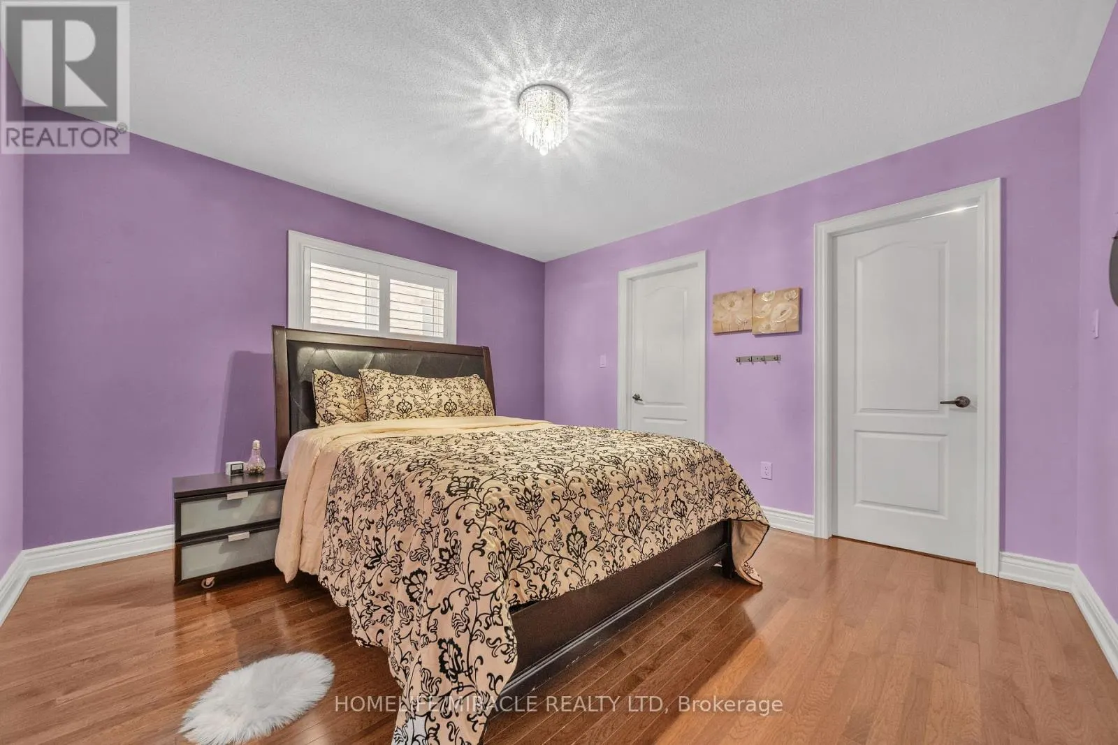24 HAYWOOD DRIVE