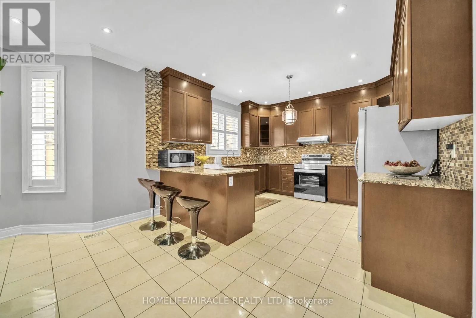 24 HAYWOOD DRIVE