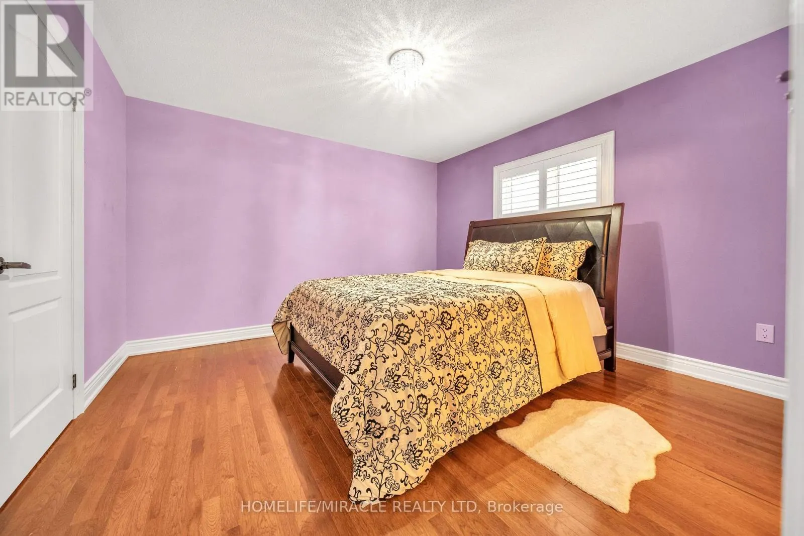 24 HAYWOOD DRIVE