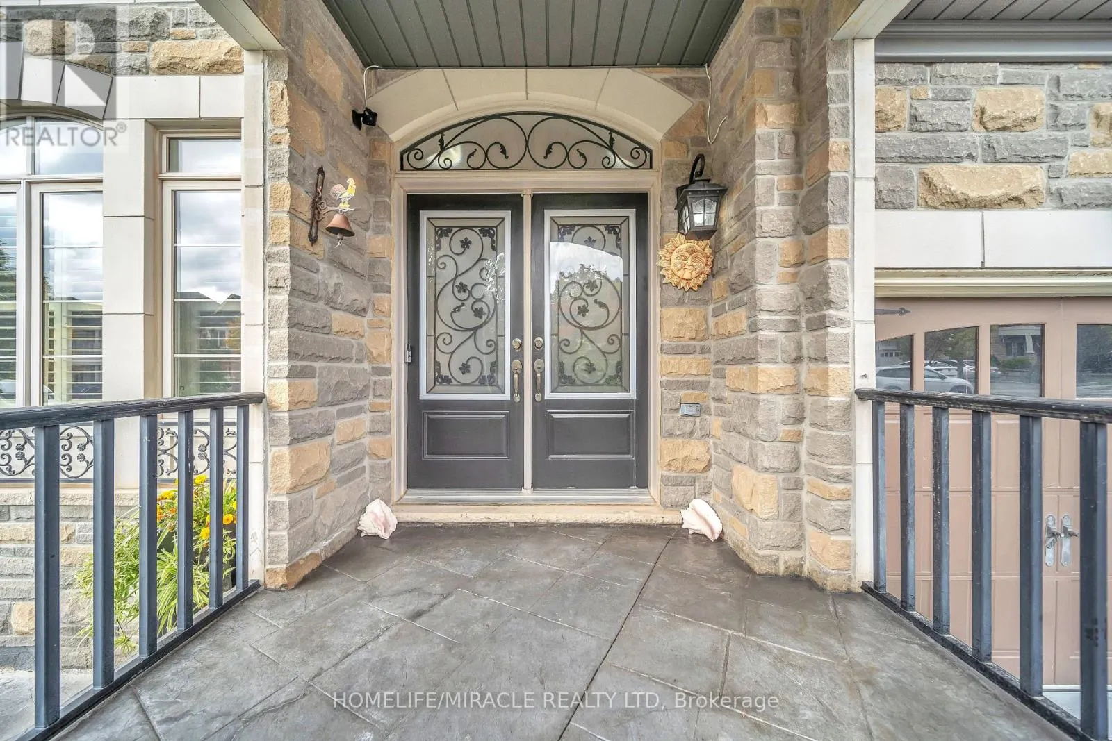 24 HAYWOOD DRIVE
