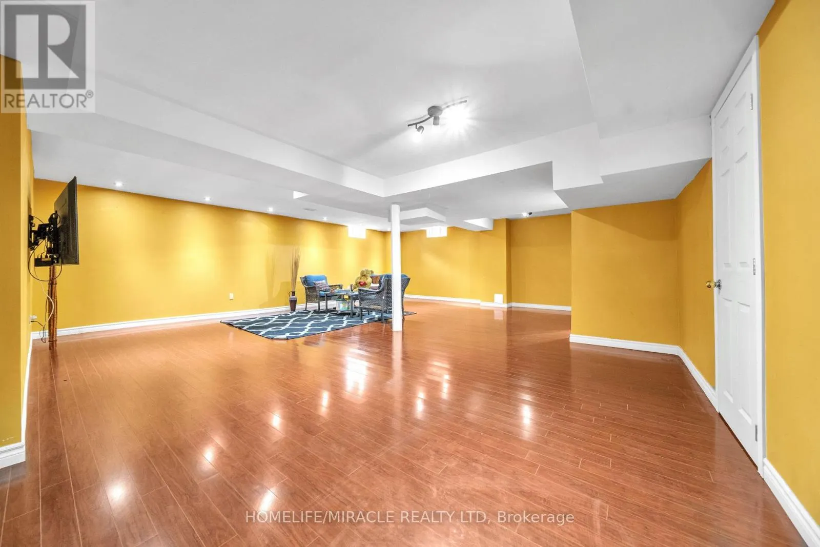 24 HAYWOOD DRIVE