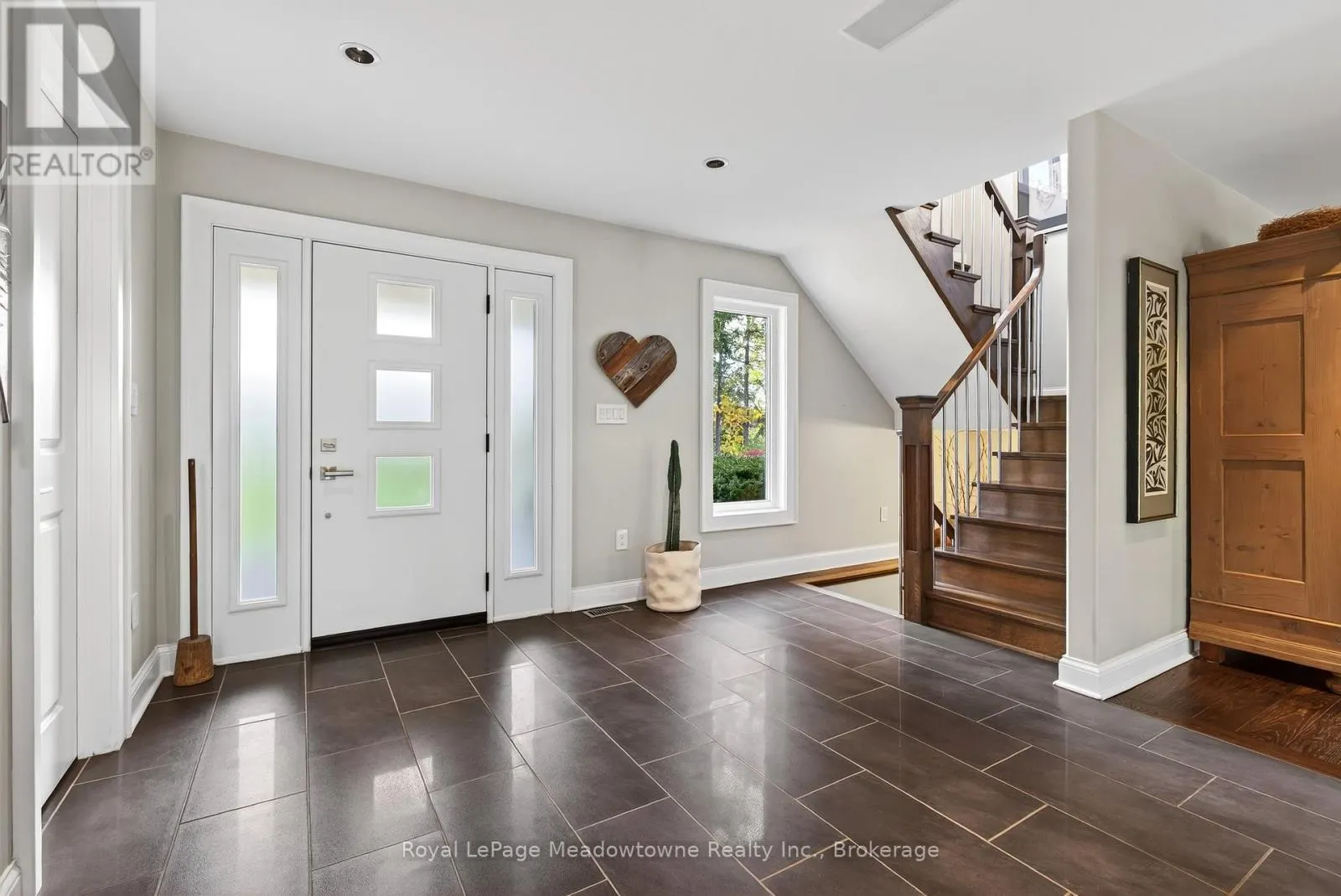 8495 APPLEBY LINE