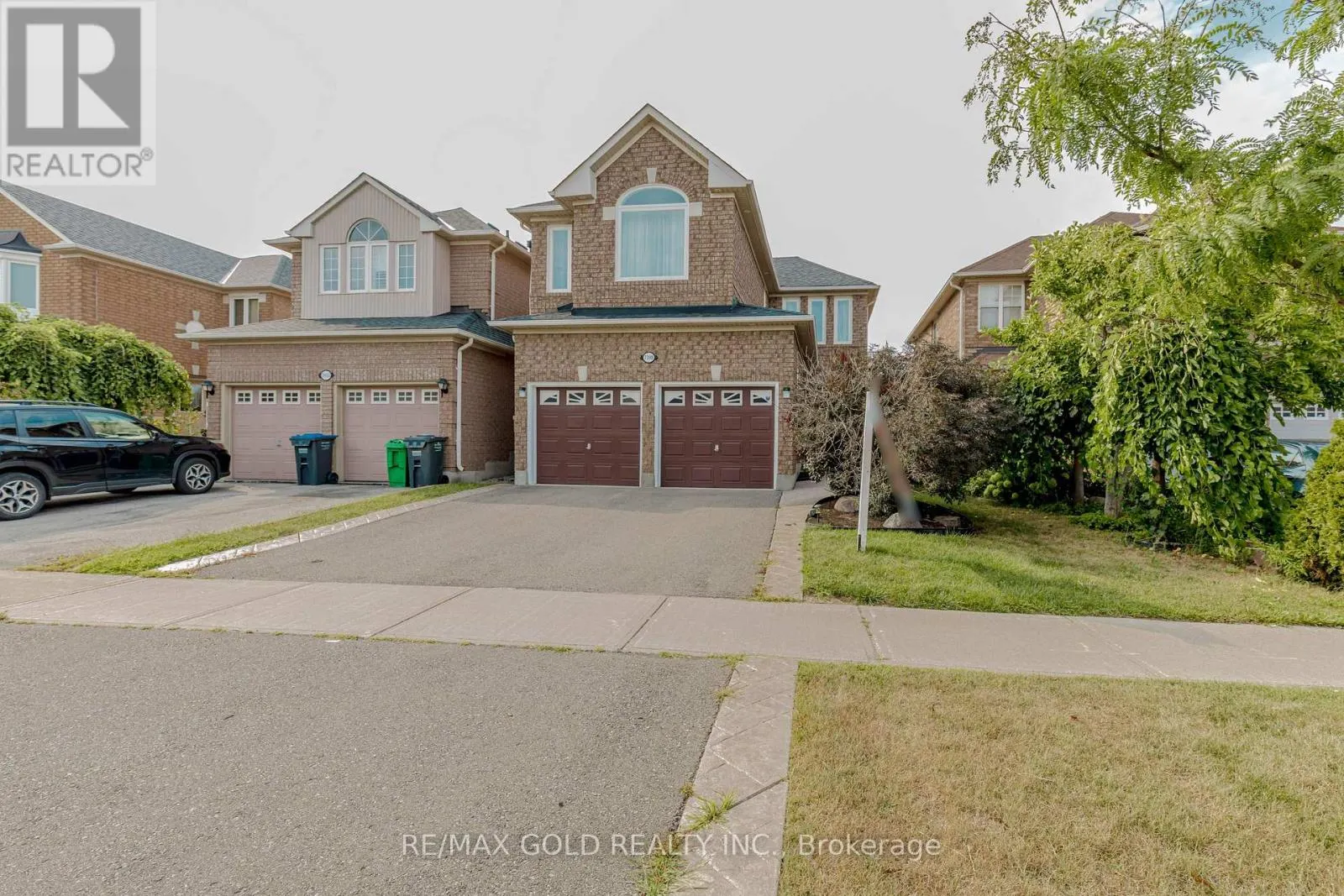 7399 TERRAGAR BOULEVARD