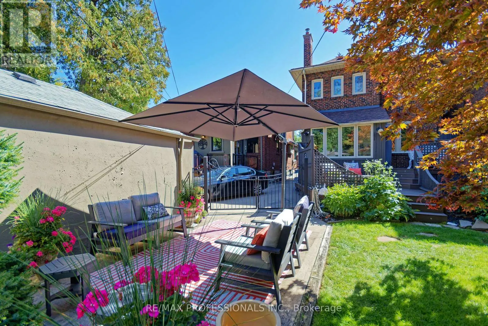 12 GLENWOOD AVENUE