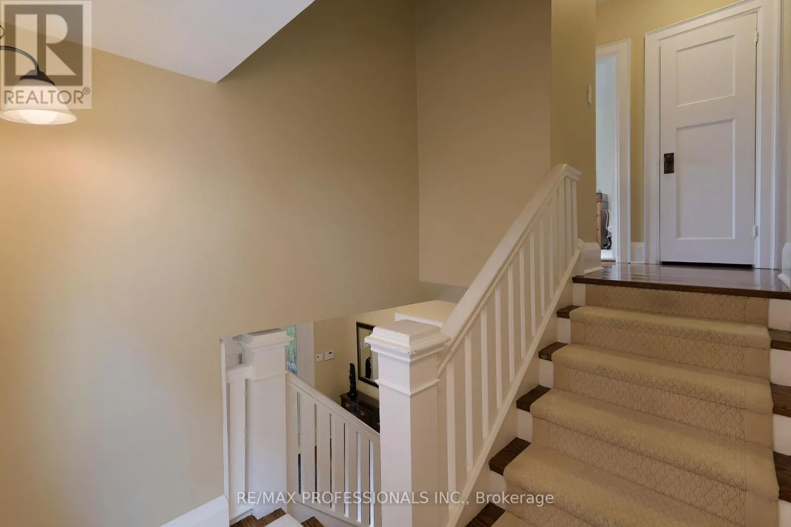 12 GLENWOOD AVENUE