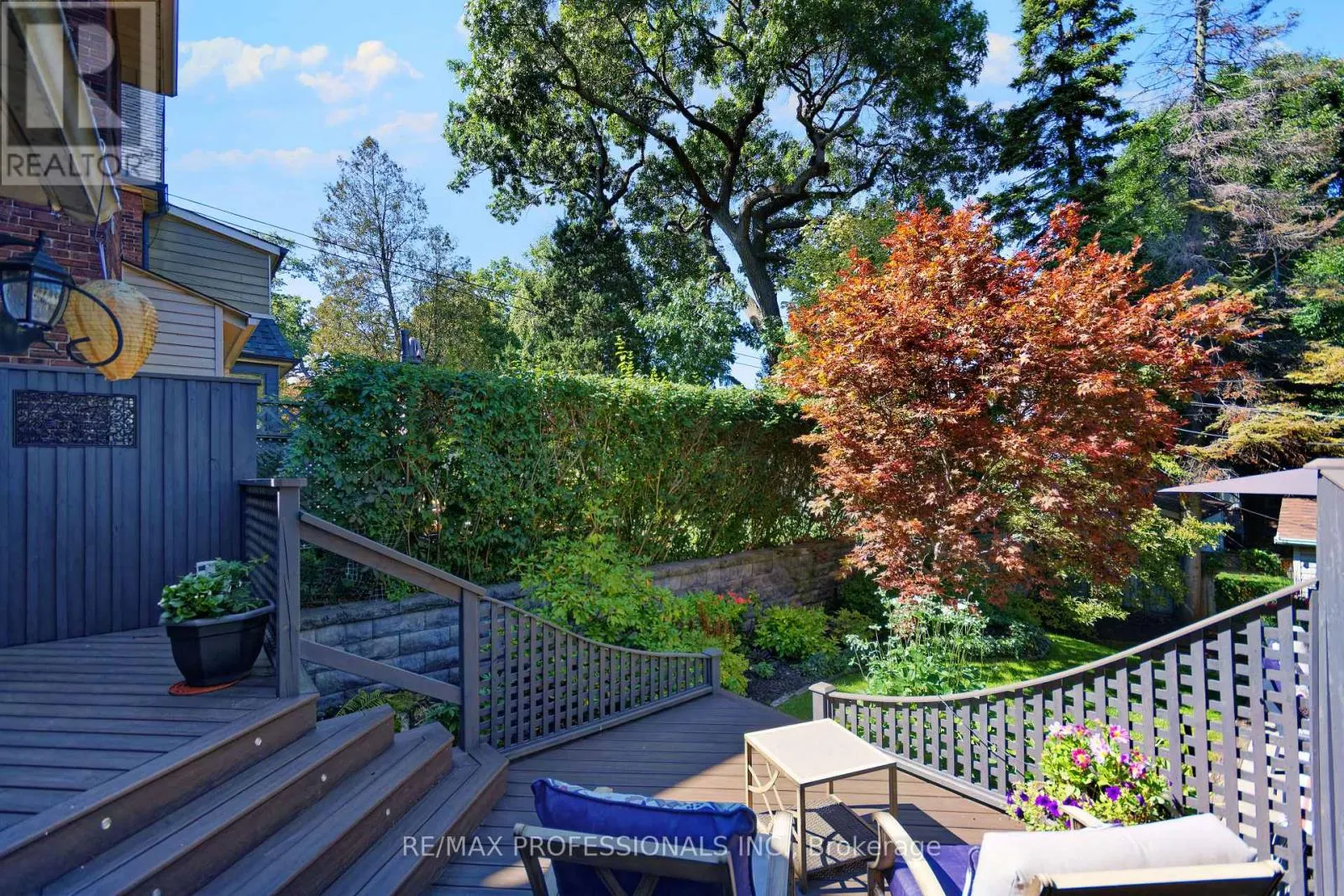12 GLENWOOD AVENUE