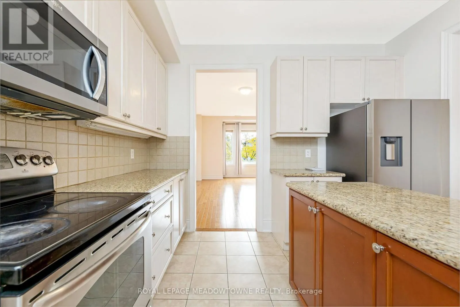 UPPER - 9105 DERRY ROAD W