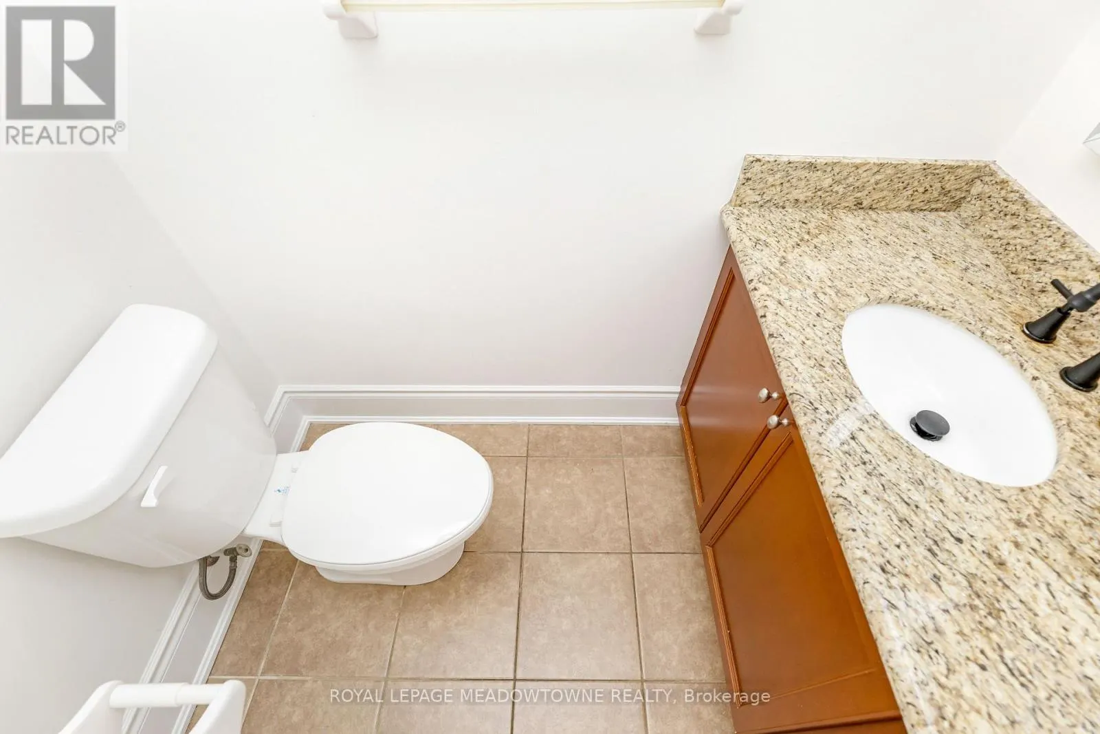 UPPER - 9105 DERRY ROAD W