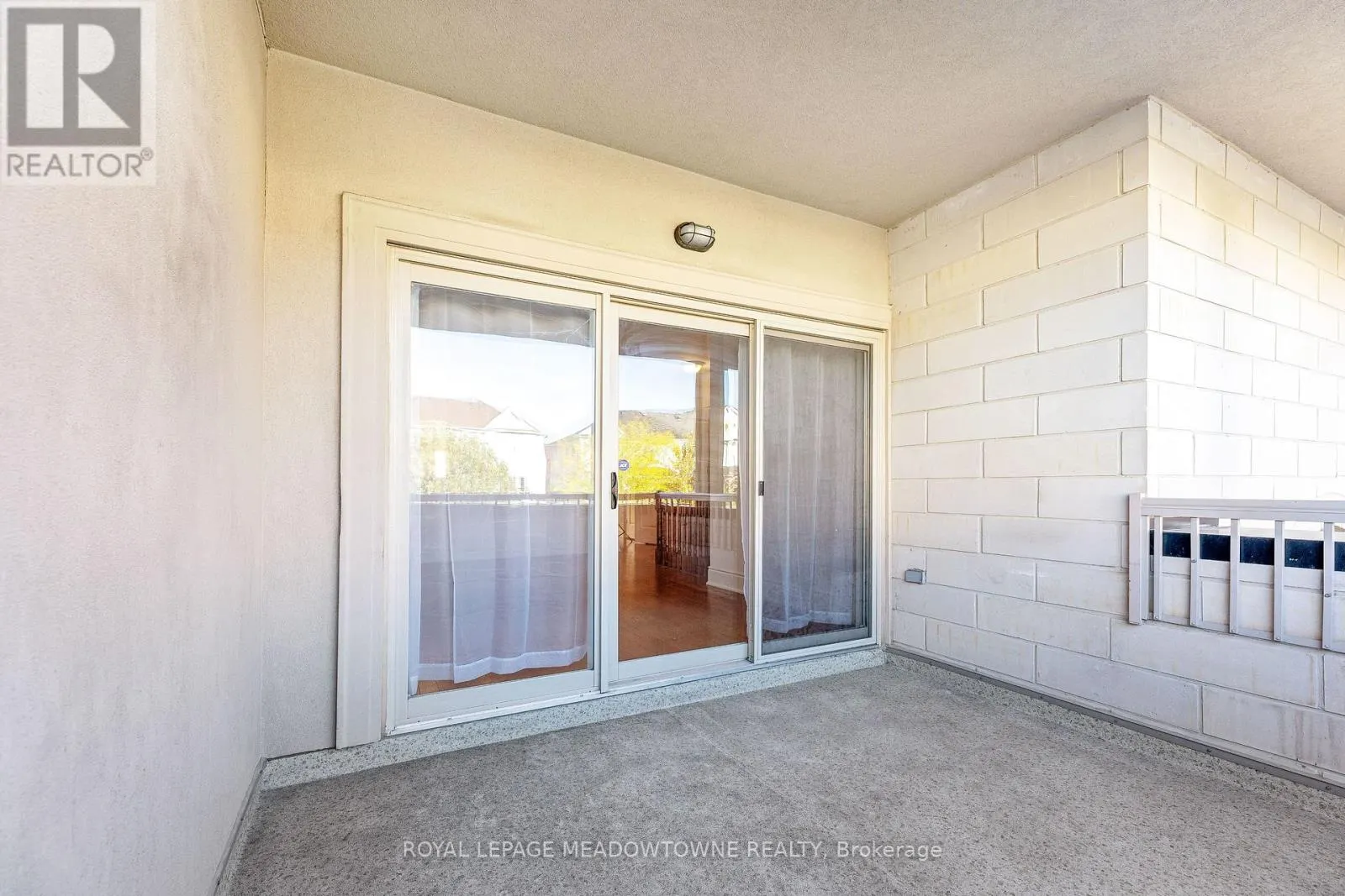 UPPER - 9105 DERRY ROAD W