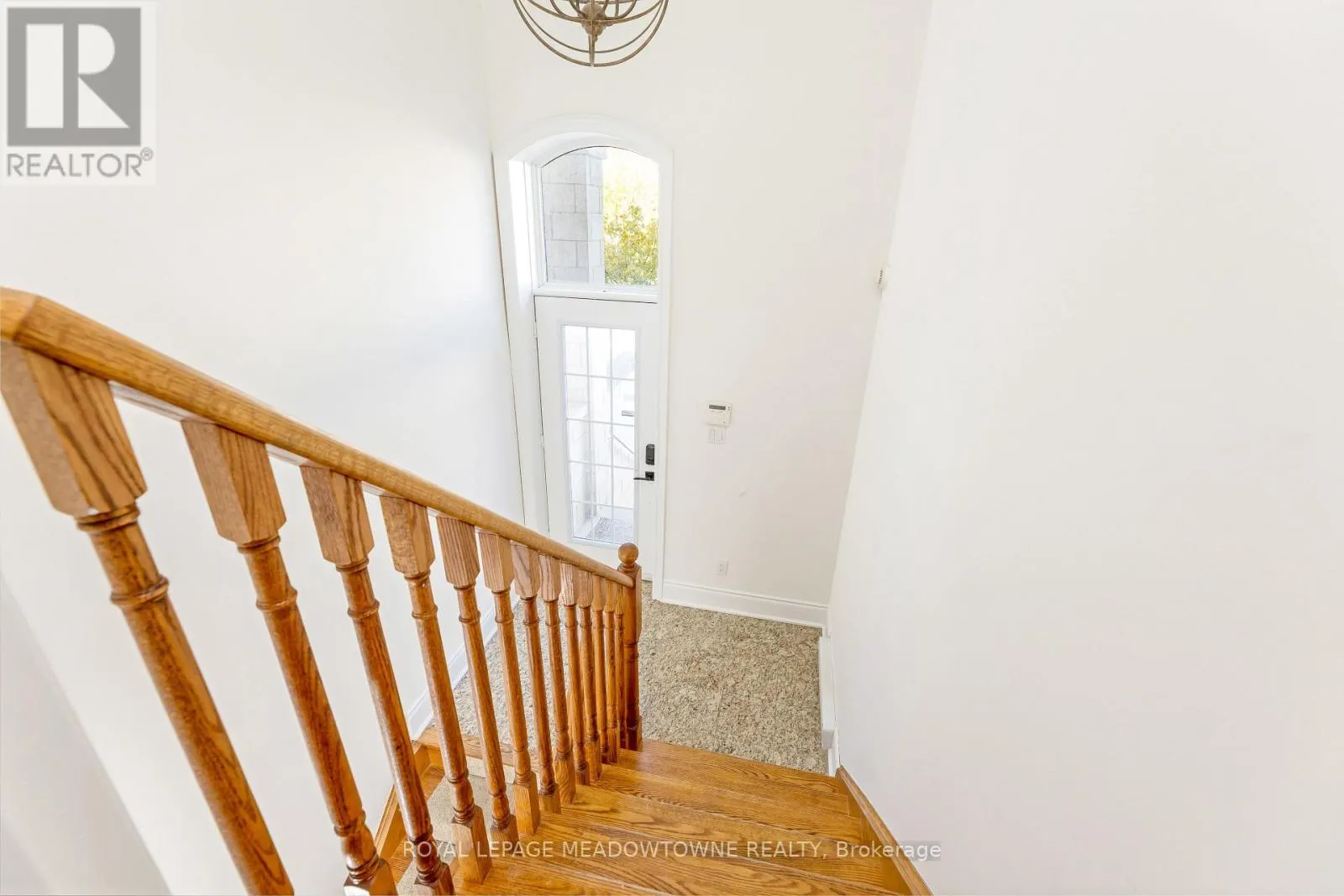 UPPER - 9105 DERRY ROAD W