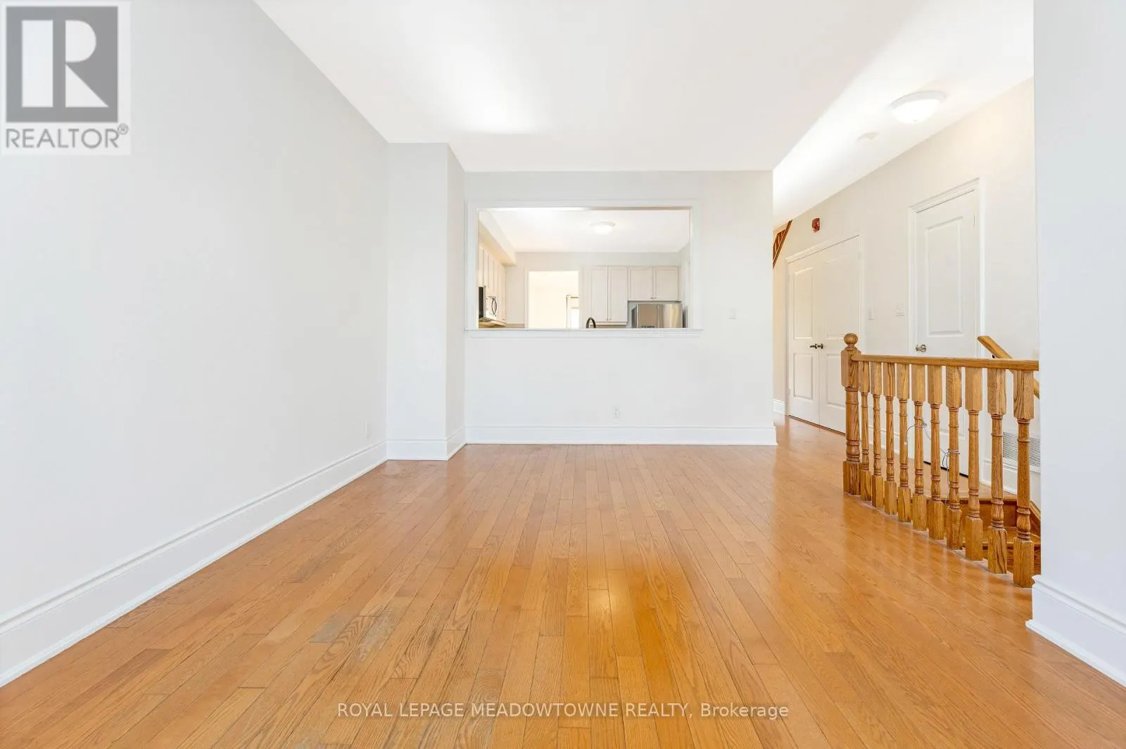 UPPER - 9105 DERRY ROAD W