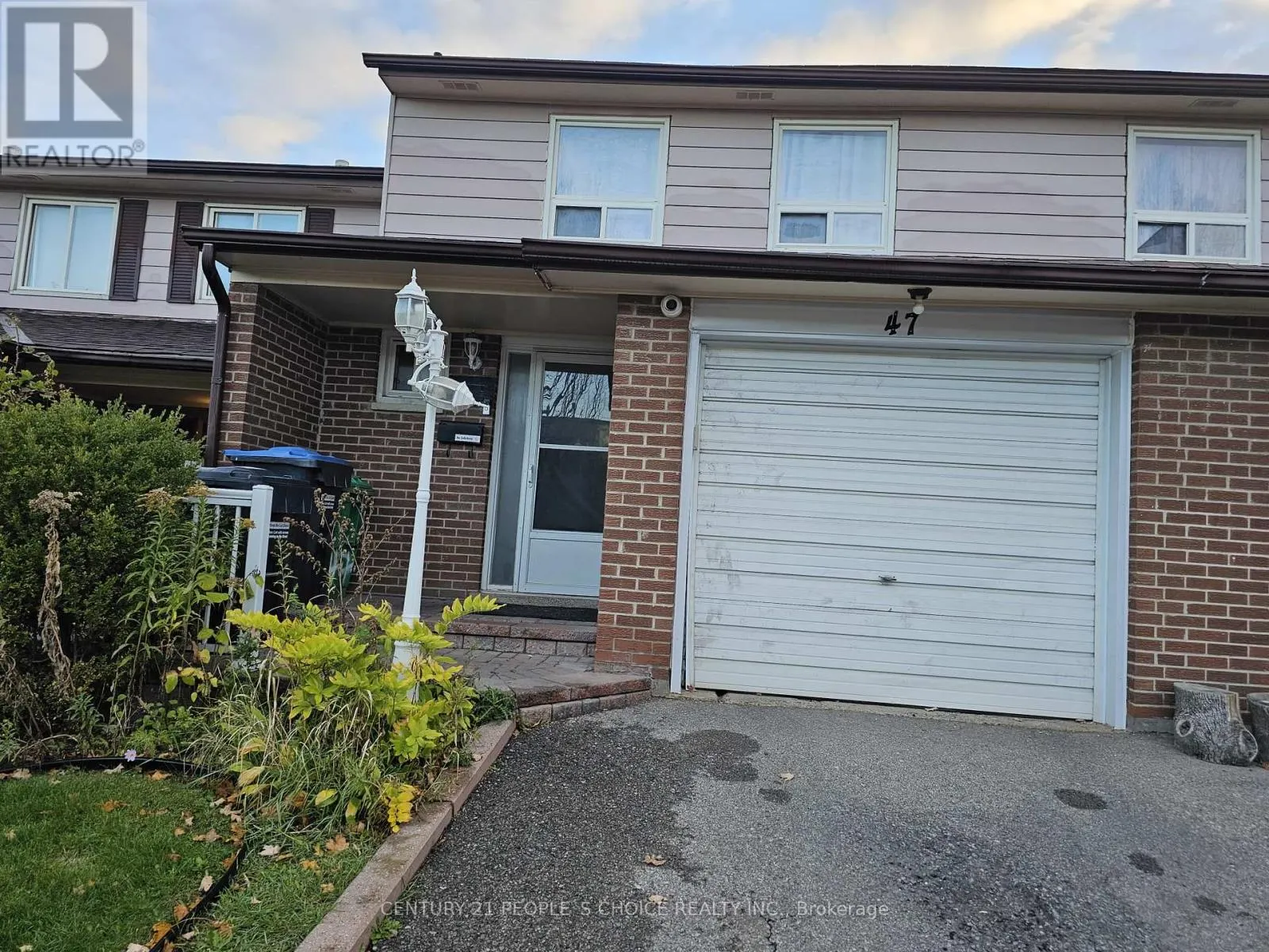 47 - 3525 BRANDON GATE DRIVE