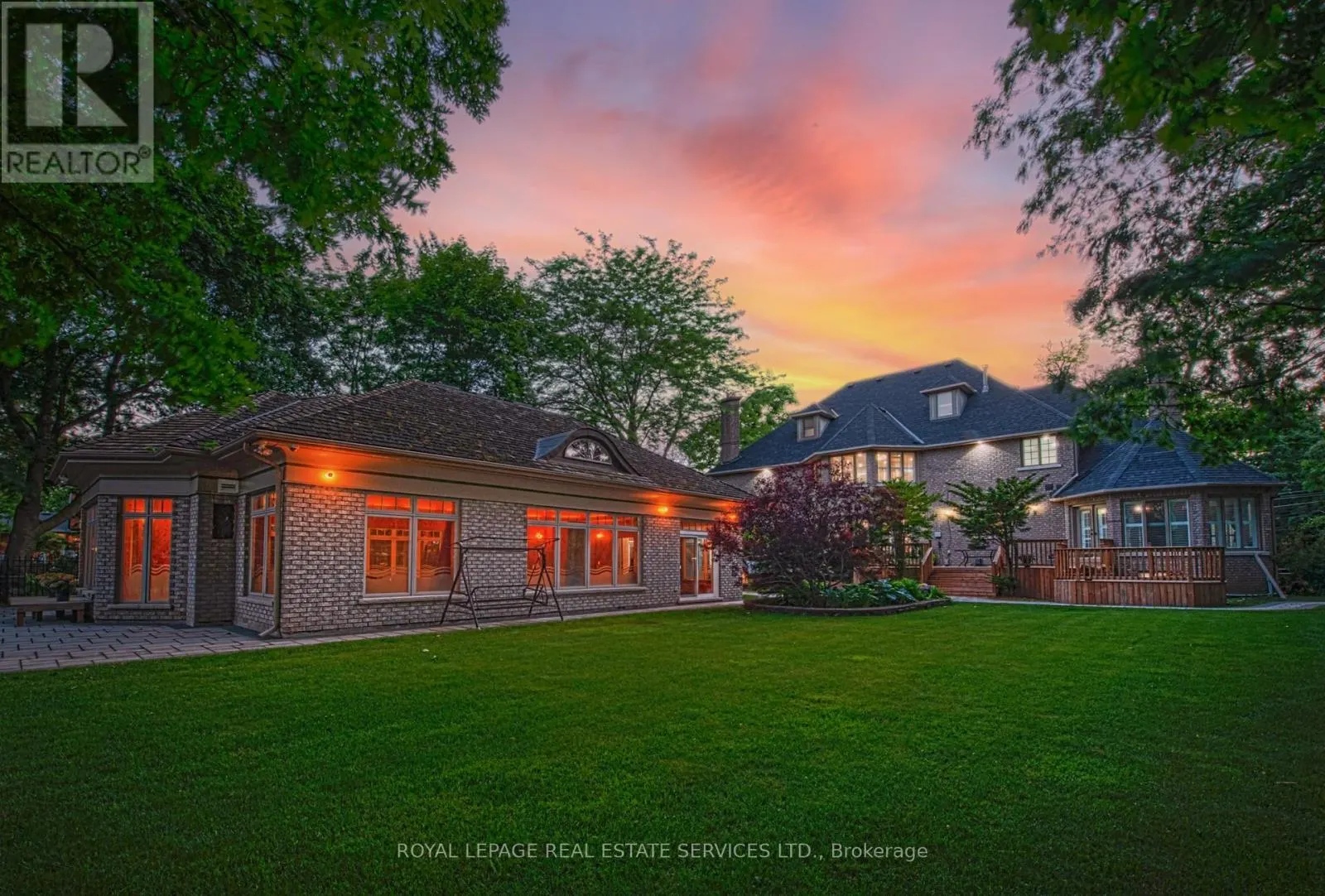 2416 MISSISSAUGA ROAD