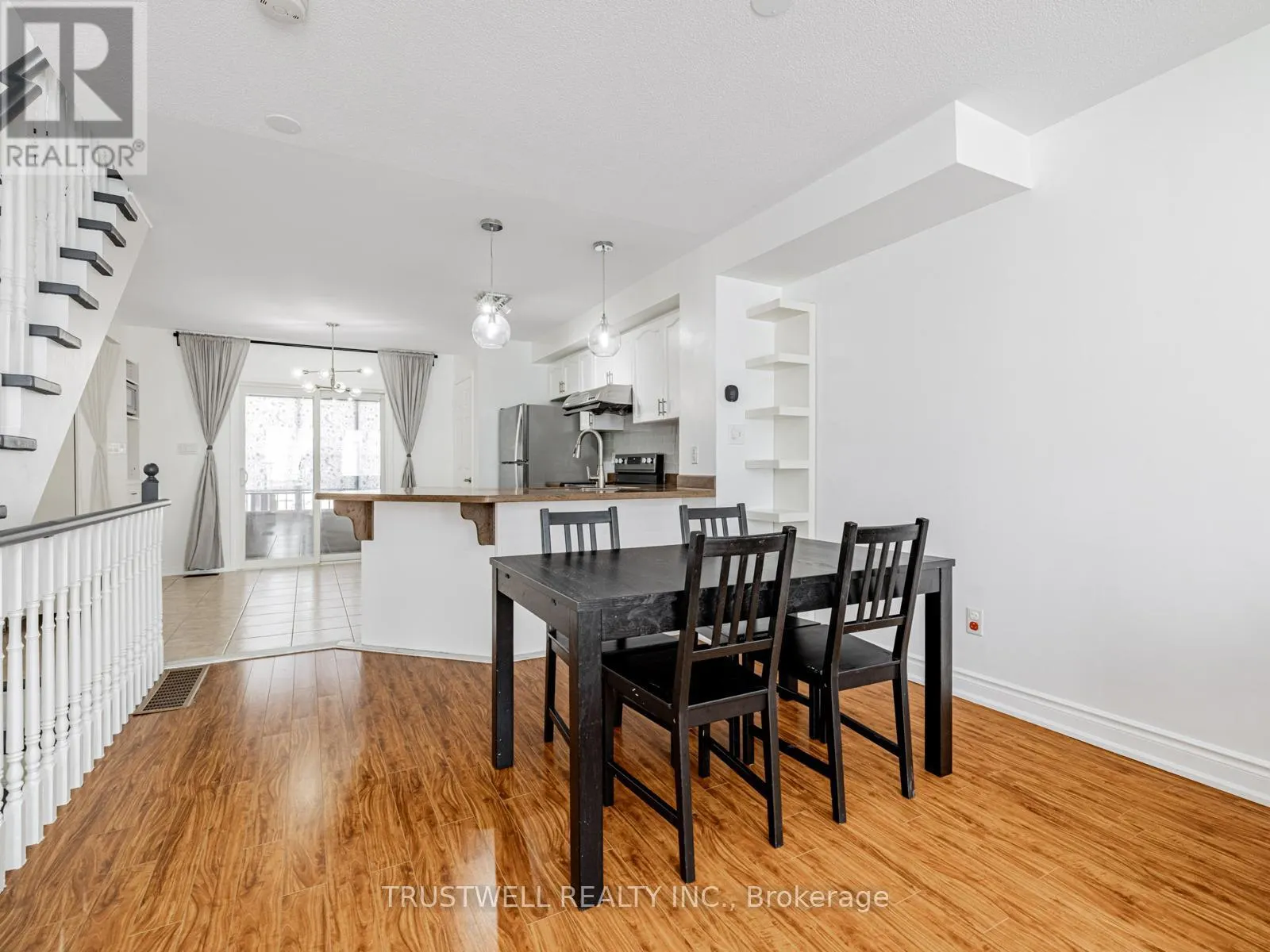 127 TORBARRIE ROAD