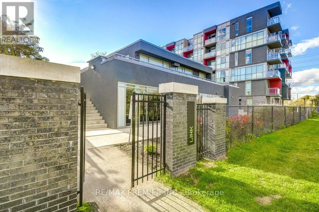 C417 - 5260 DUNDAS STREET