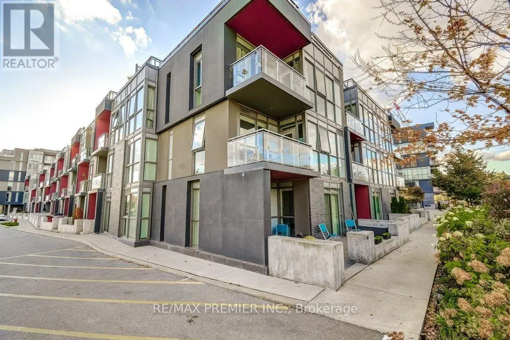 C417 - 5260 DUNDAS STREET