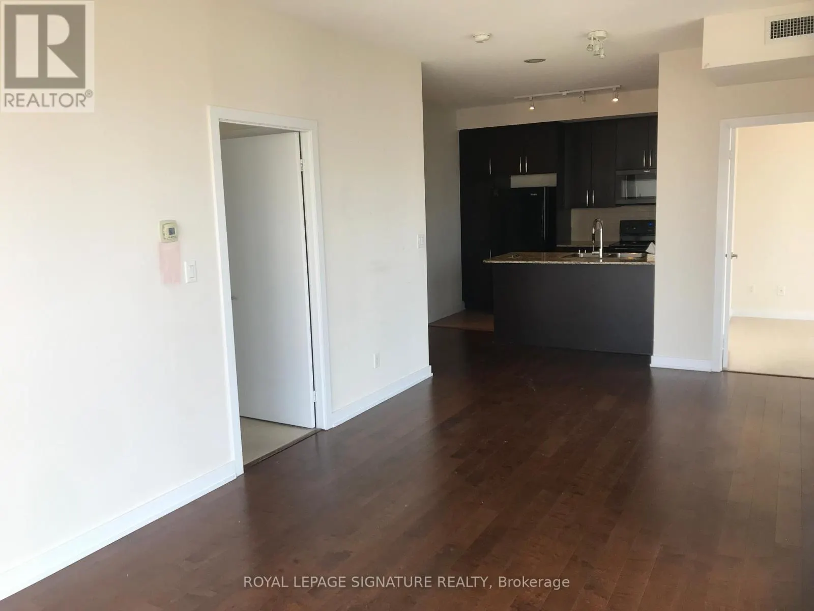 1509 - 4070 CONFEDERATION PARKWAY