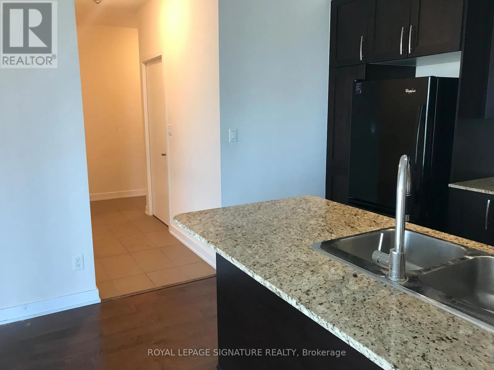 1509 - 4070 CONFEDERATION PARKWAY