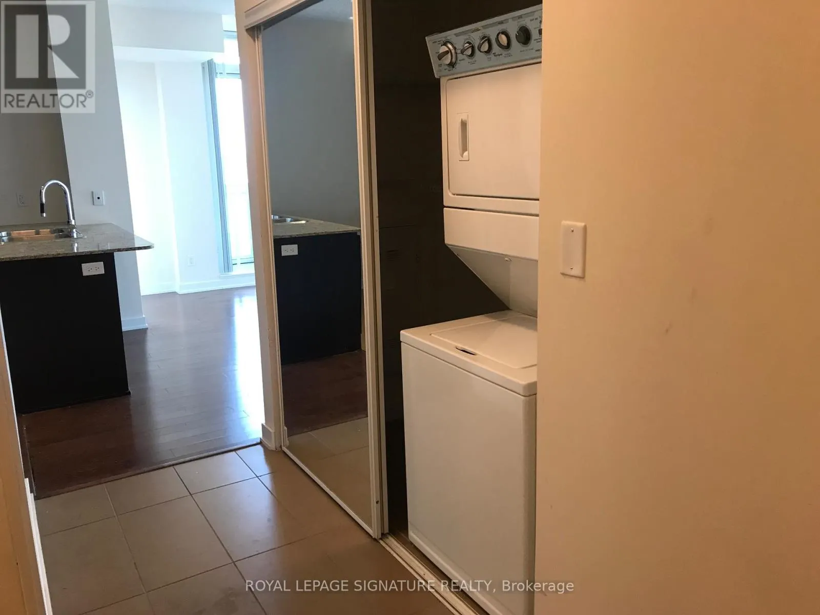 1509 - 4070 CONFEDERATION PARKWAY