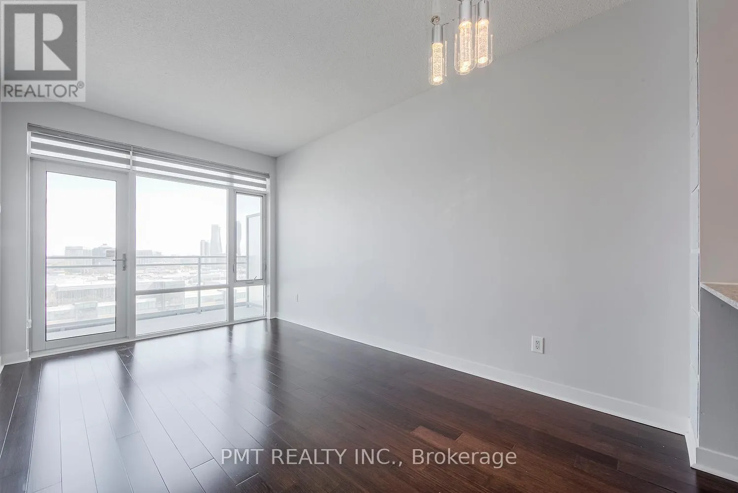 1312 - 360 SQUARE ONE DRIVE