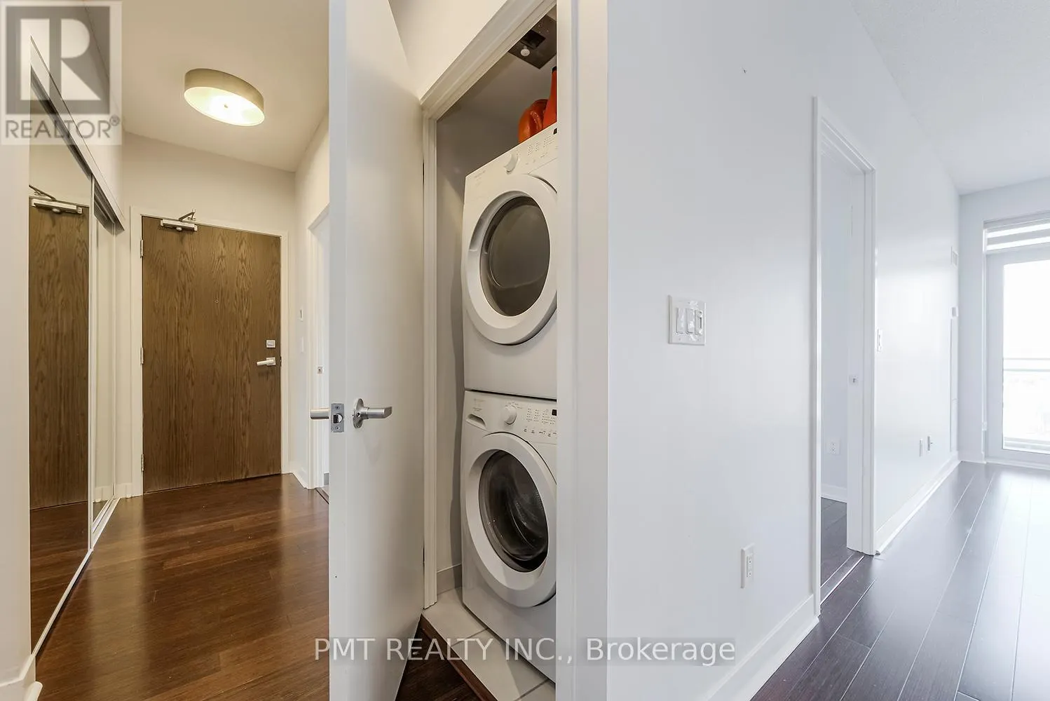 1312 - 360 SQUARE ONE DRIVE