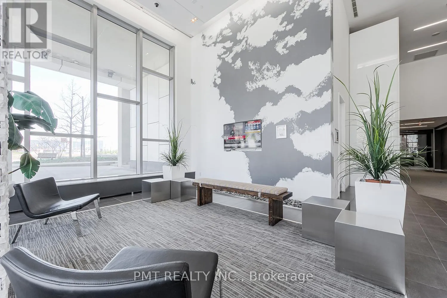 1312 - 360 SQUARE ONE DRIVE