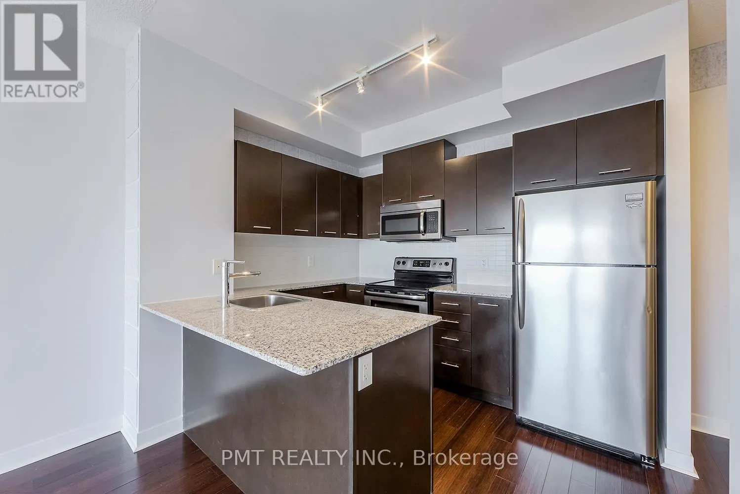 1312 - 360 SQUARE ONE DRIVE