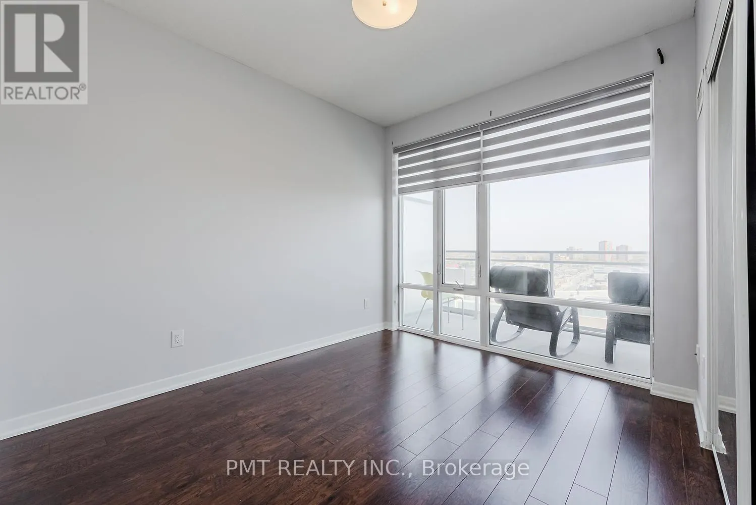 1312 - 360 SQUARE ONE DRIVE