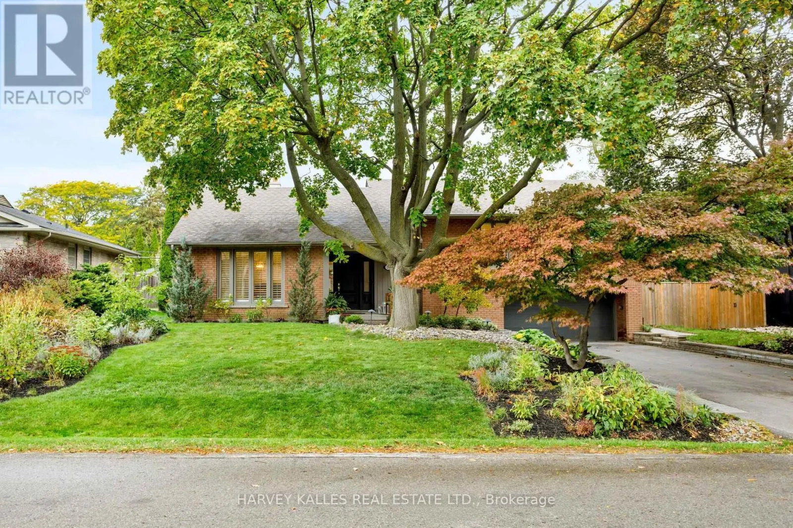 36 RAVENSBOURNE CRESCENT