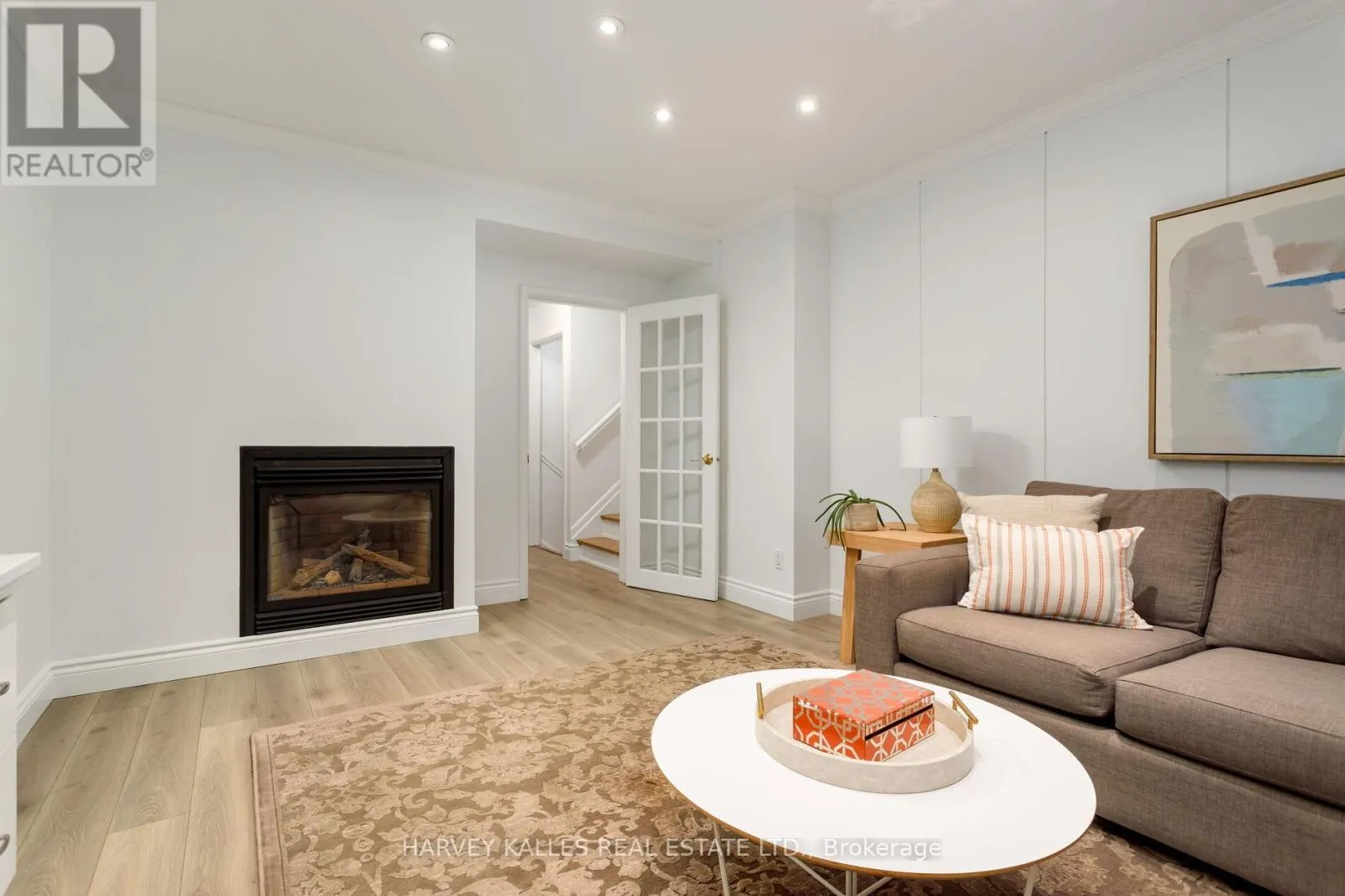 36 RAVENSBOURNE CRESCENT